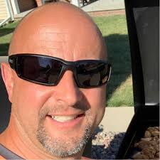 Single dad from UK seeks serious relationship in Philippines