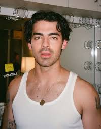 Gerald Arroyo Prada (@GArroyo87)