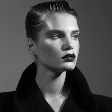 Pin By Thehairstyledaily On Aesthetic Bruh Medium Hair Styles Hair Today Gone Tomorrow Womens Haircuts