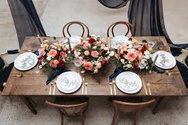 A few years ago we went to our friend's home on valentine's day, because we were invited, we'd never had dinner with other couples before on valentine's day, and it sounded like fun. Kara S Party Ideas Romantic Outdoor Valentine S Day Dinner Kara S Party Ideas