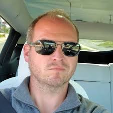 Air Force Office of Special Investigations (AFOSI) special agents typically  wear business attire to the office just like other #lawenforcement and  #nationalsecurity agencies.