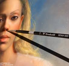 Trekell #8 Round Sienna Long Handle Brush