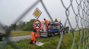 Fr parcourir la route départementale de pontedera en direction peccioli. Indre Et Loire Le 7 Septembre 292 Km De Routes Departementales Repassent A 90 Km H