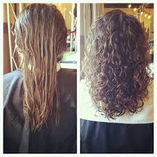 Pin By Elizabeth Sarabia On Nail Designs Makeup Hair Permed Hairstyles Medium Hair Styles Long Hair Styles