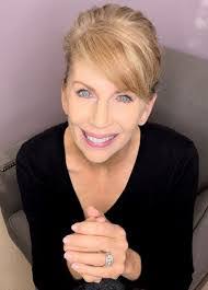 Sonya Dutton's Instagram, Twitter & Facebook