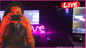 Free fire is a mobile game where players enter a battlefield where there is only one. Free Fire Live With Sniper Girl Miss Diya Youtube