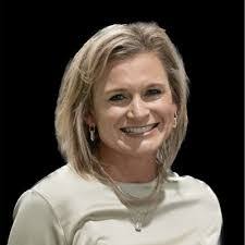 Jocelyn Lynch's Instagram, Twitter & Facebook