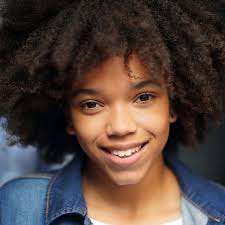 Hannah Hague's Instagram, Twitter & Facebook