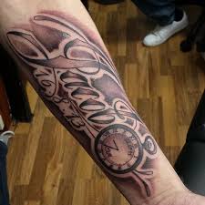 Or, en fonction de la police tatouage que vous allez choisir. Tatouages Prenom 99 Modeles Populaires
