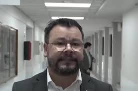 NACIONAL.... “LA LISTA DE DOROTHY” SUMAN Y SIGUEN LAS RENUNCIAS POR VIAJES  CON LICENCIA MÉDICA. Luego del caso denunciado por la Contraloría General  de la República conocido en todo el país y