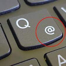 Para el caso de arroba en chromebook, debemos usar la combinación de teclas alt + 2: Laptop Como Escribir Arroba Imac Computadora Pc Teclado Teletrabajo Home Office Truco Tutorial Viral Estados Unidos Espana Mexico Colombia Nnda Nnni Data Mag