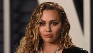Miley Cyrus hopes for 'starting over' in 2025