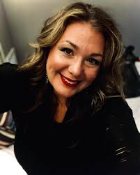 Julie smart (@salonelan405) · Traverse City, MI