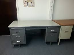 Used Office Desks Steelcase Tanker Desks From 1966 At Furniture Finders