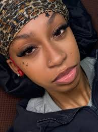 I am fully booked now, thank you everyone! Hi, i'm Jayna, I'm newer to  photography and currently working