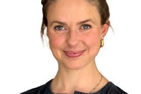 Alyssa Fenner's Instagram, Twitter & Facebook