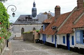 Le Village Prefere Des Francais Montreuil Sur Mer Representant Des Hauts De France
