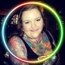 Lori Starks's Instagram, Twitter & Facebook