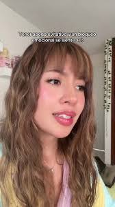 Caminar solo: La sabiduría de elegir quién entra en tu vida