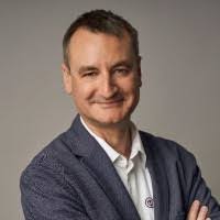 Steven Pohl's Instagram, Twitter & Facebook