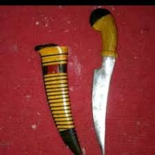 Semua pisau belati yang dipaparkan adalah hasil kerjatangan en. Jual Pisau Banjar Terlengkap Harga Terbaru August 2021 Cicilan 0