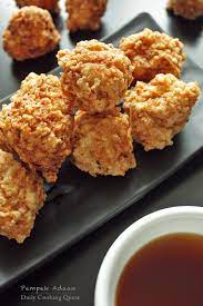 Pempek Adaan Saus Cuko Chicken And Shrimp Balls Spicy Tamarind Sauce Recipe Food Indonesian Food Recipes