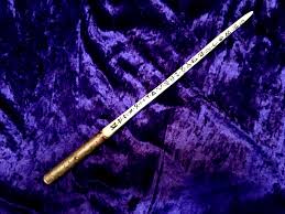 Pin Ot Polzovatelya Barend Paul Barnard Na Doske Harry Potter Oruzhie