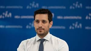 Ο βουλευτής της νέας δημοκρατίας, κωνσταντίνος κυρανάκης, ήταν καλεσμένος στα μεσάνυχτα με την ελεονώρα μελέτη κι αναφέρθηκε στο πόσο τον … Sygxronos Artemhs Matsas O Dosilogos Toy Parakratoys Poy Legetai Kwnstantinos Kyranakhs Makeleio Gr