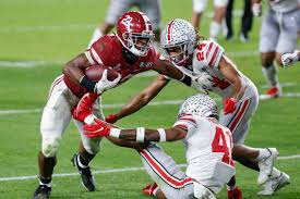 Nick saban and alabama didn't have to worry about losing players like derrick henry and damien harris. Bucs Nfl Draft Target Running Back Najee Harris Alabama Bucs Nation