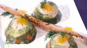 Pour vos repas de fête, vous voulez servir une spécialité gastronomique de premier choix ? Recette D Anne Alassane Mini Terrines De Noix De Saint Jacques En Gelee France 3 Nouvelle Aquitaine