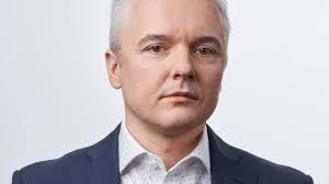 Philip Morris may become adviser, partner in country's post-war recovery