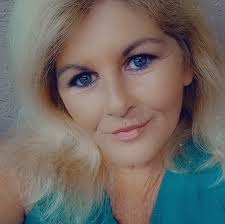 I cook he does the dishes.. 🤣