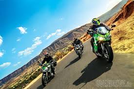 Everything about the z800 is smooth, friendly, and satisfying. 2014 Kawasaki Ninja 1000 Vs Kawasaki Z1000 Vs Kawasaki Z800 In India Overdrive