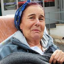 Bodrum'un torba mahallesi'nde yaşayan yeşilçam'ın güzel oyuncusu fatma girik, gece saatlerinde tansiyonu yükselerek ilçedeki özel bir hastaneye kaldırıldı. Fatma Girik Biyografi Biyografi Sitesi
