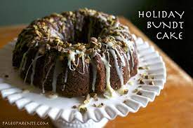 Bundt cakes, if you haven't come across them, are very popular in the united states, but we don't see very many of them here. Holiday Bundt Cake