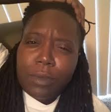 Robyn Prather's Instagram, Twitter & Facebook