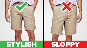 Dein wunschprodukt bequem von zuhause aus vergleichen und kräftig sparen. How To Wear Shorts With Style Ultimate Man S Guide Realmenrealstyle