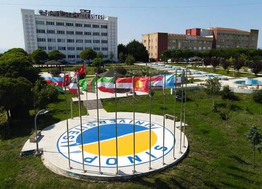 Sinop - Sinop Üniversitesi “Yılın Üniversitesi” Seçildi ➡️ https://sinop .edu.tr/sinop-universitesi-yilin-universitesi-secildi/ | Facebook