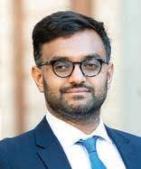 Farah Jaffer's Instagram, Twitter & Facebook