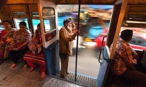 A streetcar named Calcutta: trams are ...