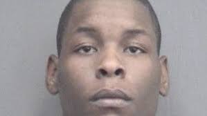 Gainesville man charged in University Commons break in