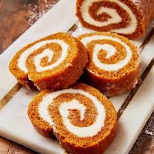 Roule A La Butternut Et Fromage Le Gateau De La Saison D Automne Recette Cheesecake Au Potiron Idee Recette Butternut