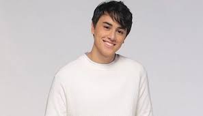Narito ang mga artistang nagandahan at nagbigay ng suporta sa hairstyle ni pauleen. Edward Barber Launches New Show Kwentong Barber Philstar Com