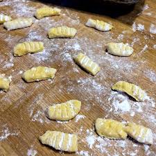 Lidia Bastianich Gives A Lesson In Italian Cooking Food Cooking Cooking Recipes