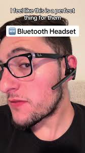 #newbee #truckerheadset #securityguard #drivers #truckerdrivers #uberdriver  #bluetoothheadset #bluetooth #headset #coolgadgets #newproduct  #rechargeable This headset is perfect for truckers!