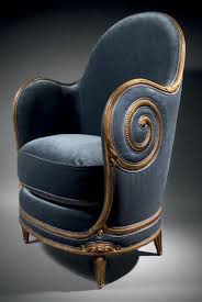 Ce mouvement artistique met en avant la nature dont il s'inspire. Fauteuil Nautile Circa 1914 En Bois Dore Sculpte A Dossier Gondole Orne Meubles Art Nouveau Chaise Art Deco Decor Interieur Elegant