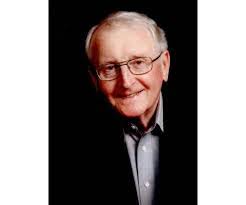 Jackie Woodside's Instagram, Twitter & Facebook