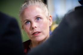 Nekter for at partiet står i en krise