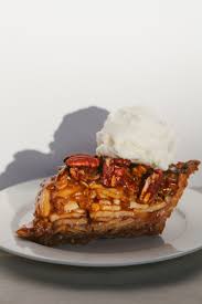Apple Pecan Pie With Salted Pumpkin Caramel Golubka Kitchen Recipe Pumpkin Caramel Holiday Recipes Apple Pecan Pie