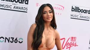 Die scherzinger wollte ihr debütalbum unter dem namen. Nicole Scherzinger Grosse Gewicht Korpermasse Augenfarbe